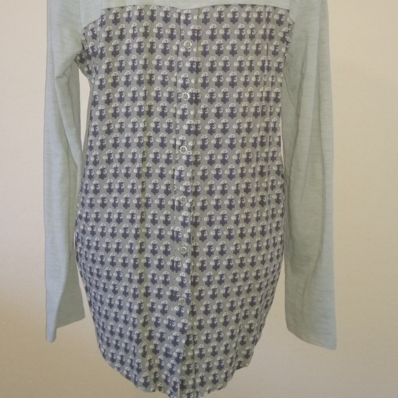 COMME TOI | Long Sleeve Top - Button Up Back - Picture 4 of 7